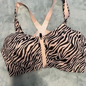 Victoria Sport Sports Bra 40D